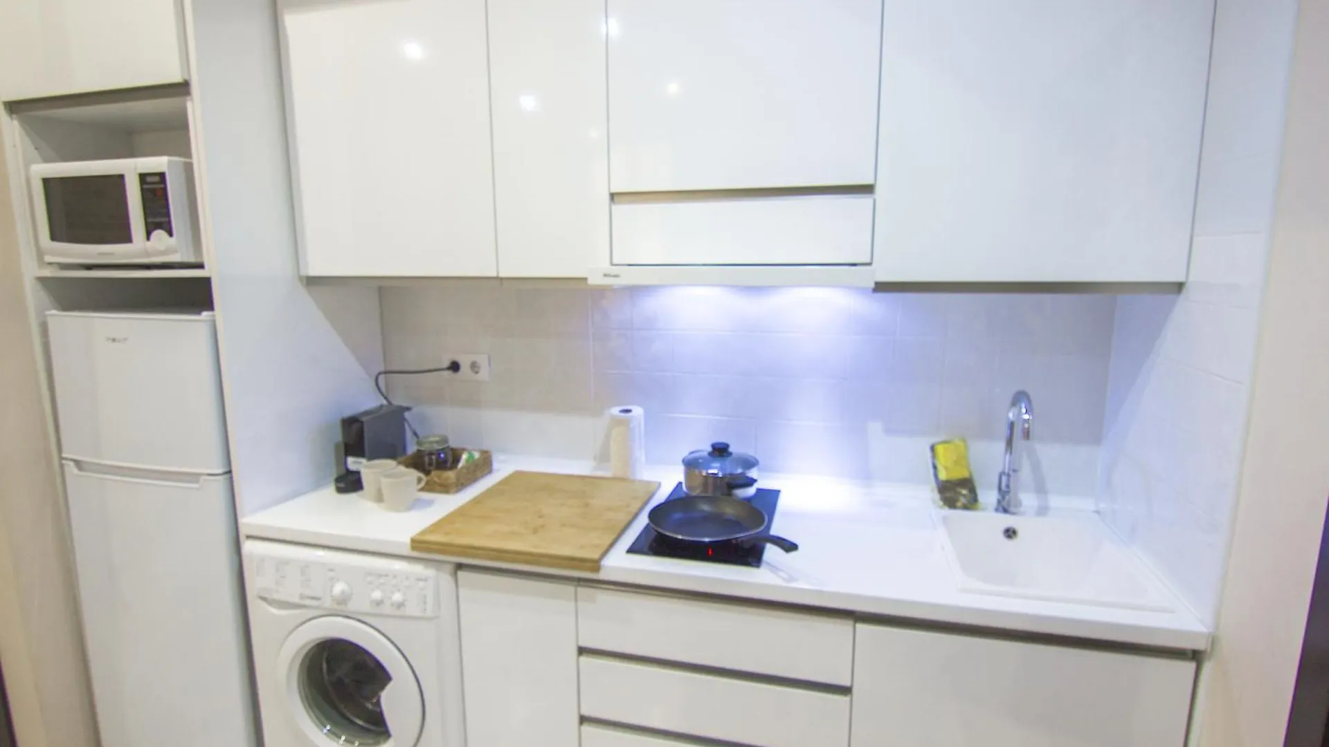 RentalSevilla Apartamento coqueto en el Barrio Santa Cruz